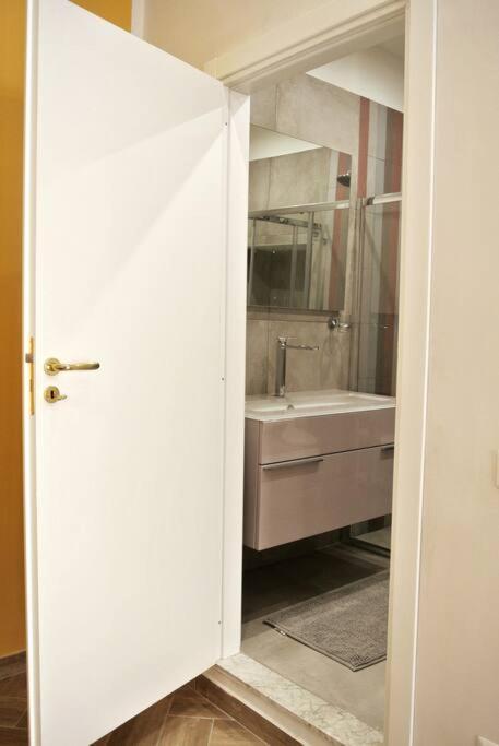 Scio' Apartment-centro Storico- Appartement
