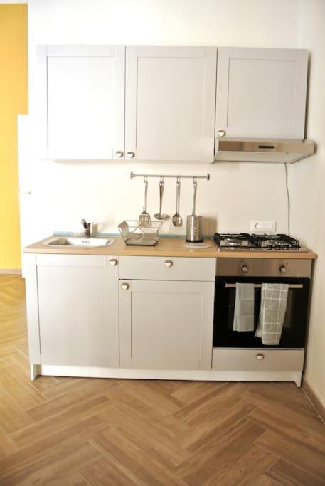 Appartement Scio' Apartment-centro Storico- Napels